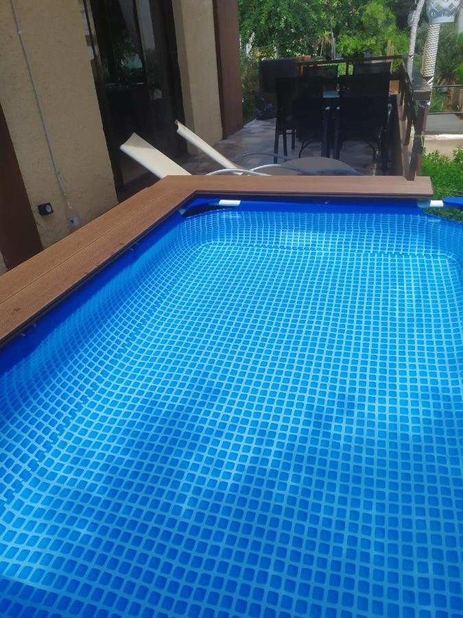 Karis Luxury Home Ханя Екстериор снимка